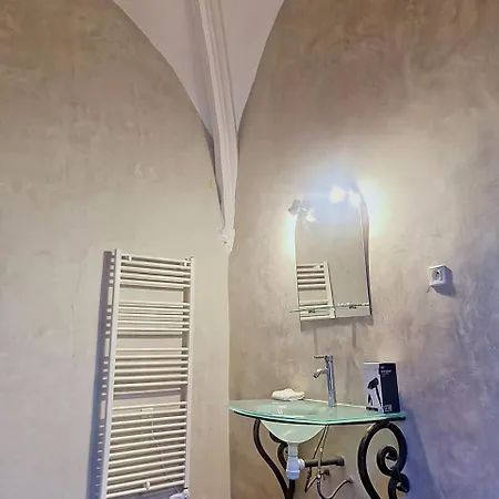 Apartment La Chapelle 2 - 4 Personnes Centre